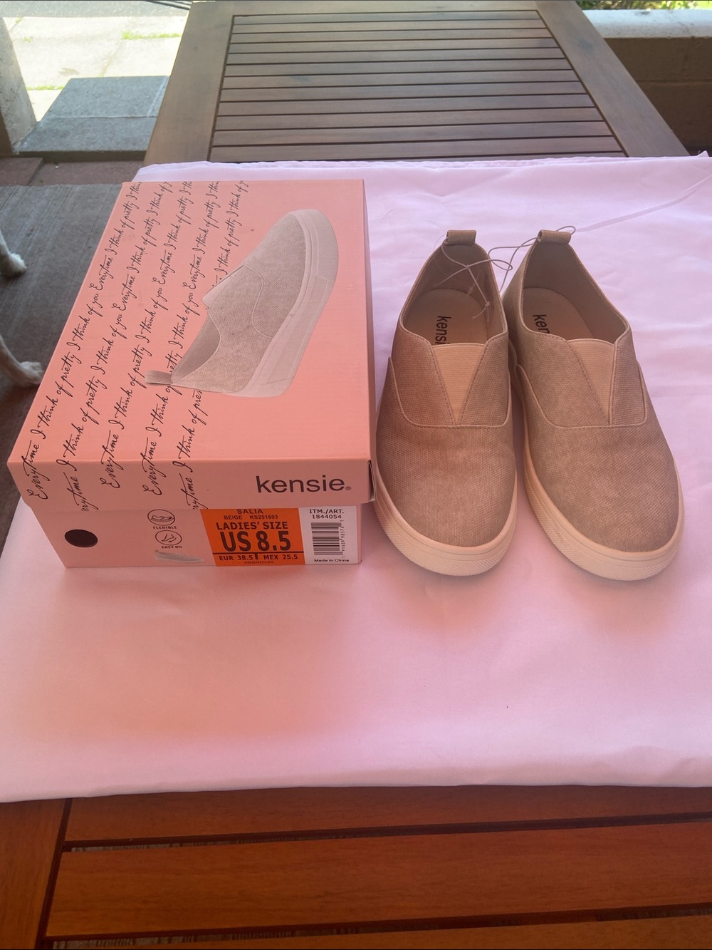 Kensie Slip-On Sneakers in Taupe and White